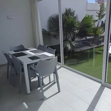 Bruna's House 아파트 아데제